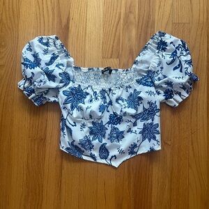 SHEIN Cropped floral top